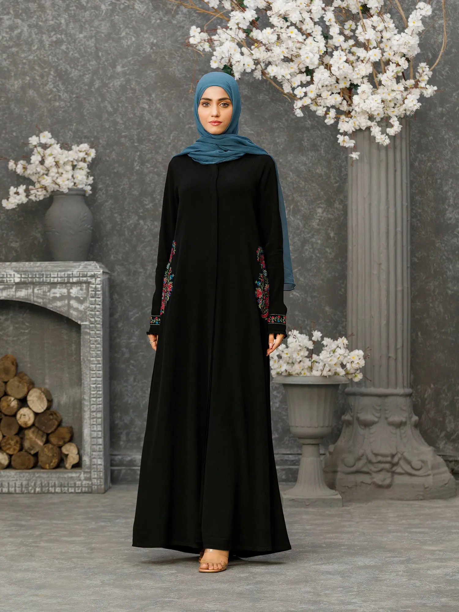 Abaya Badamwari Bagh Black