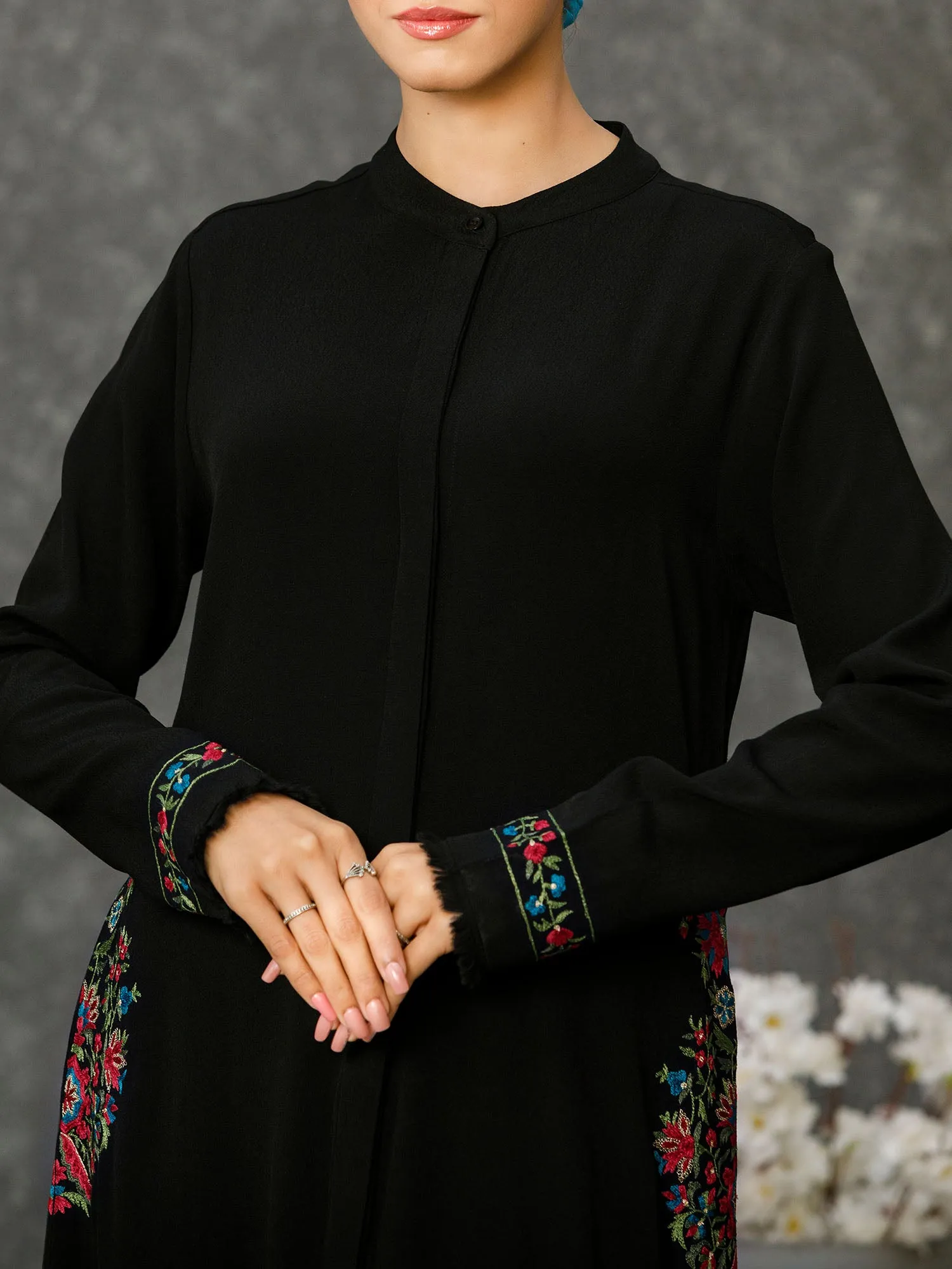 Abaya Badamwari Bagh Black