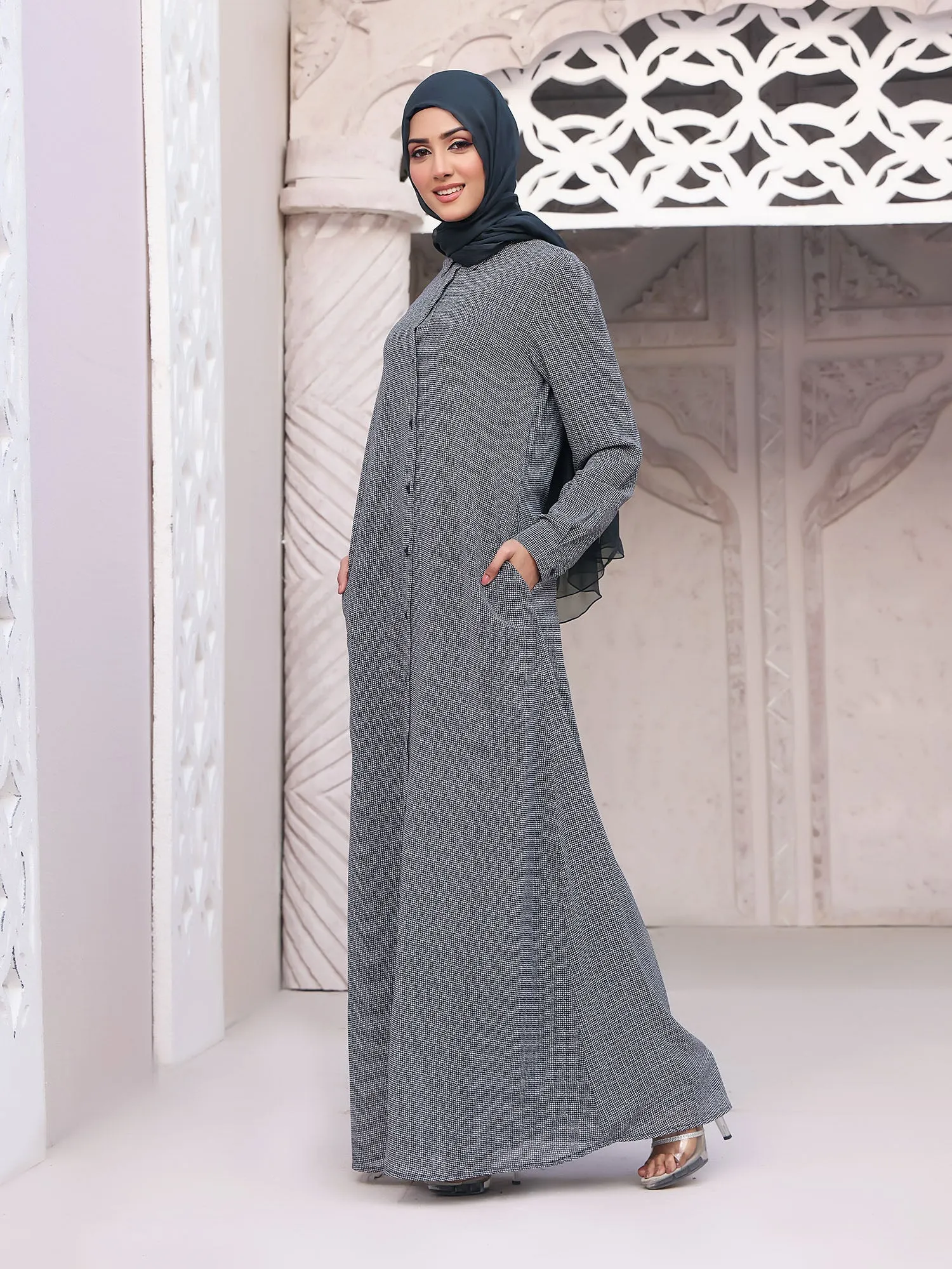 Abaya Houndstooth