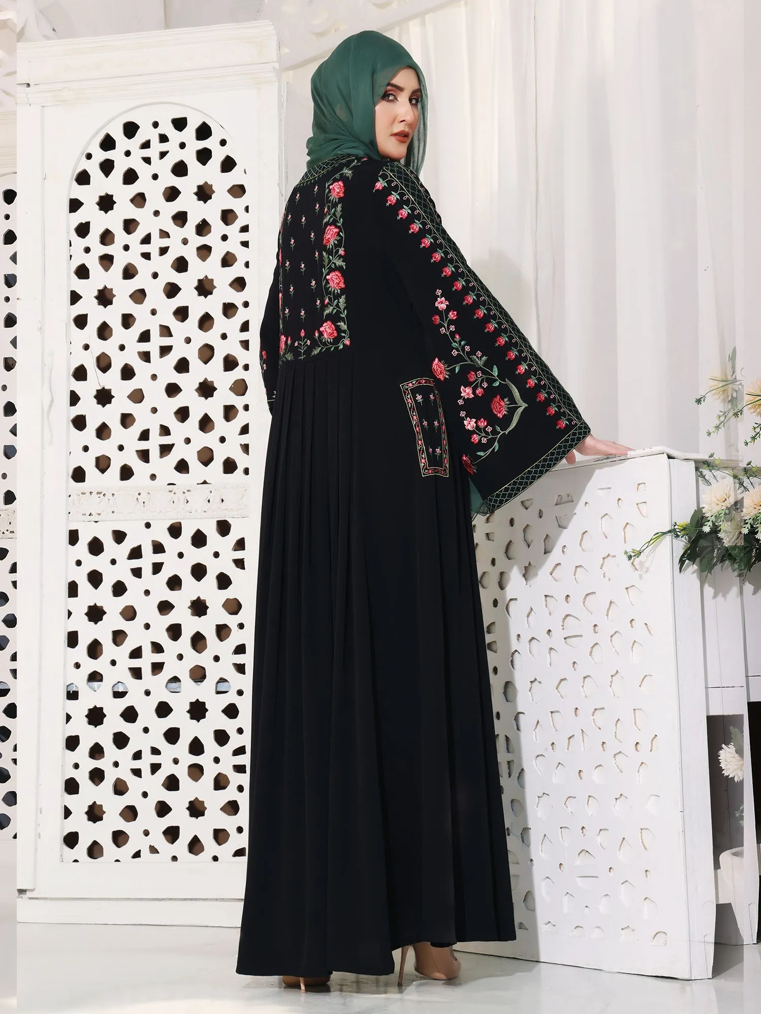 Abaya Nur Jahan Black