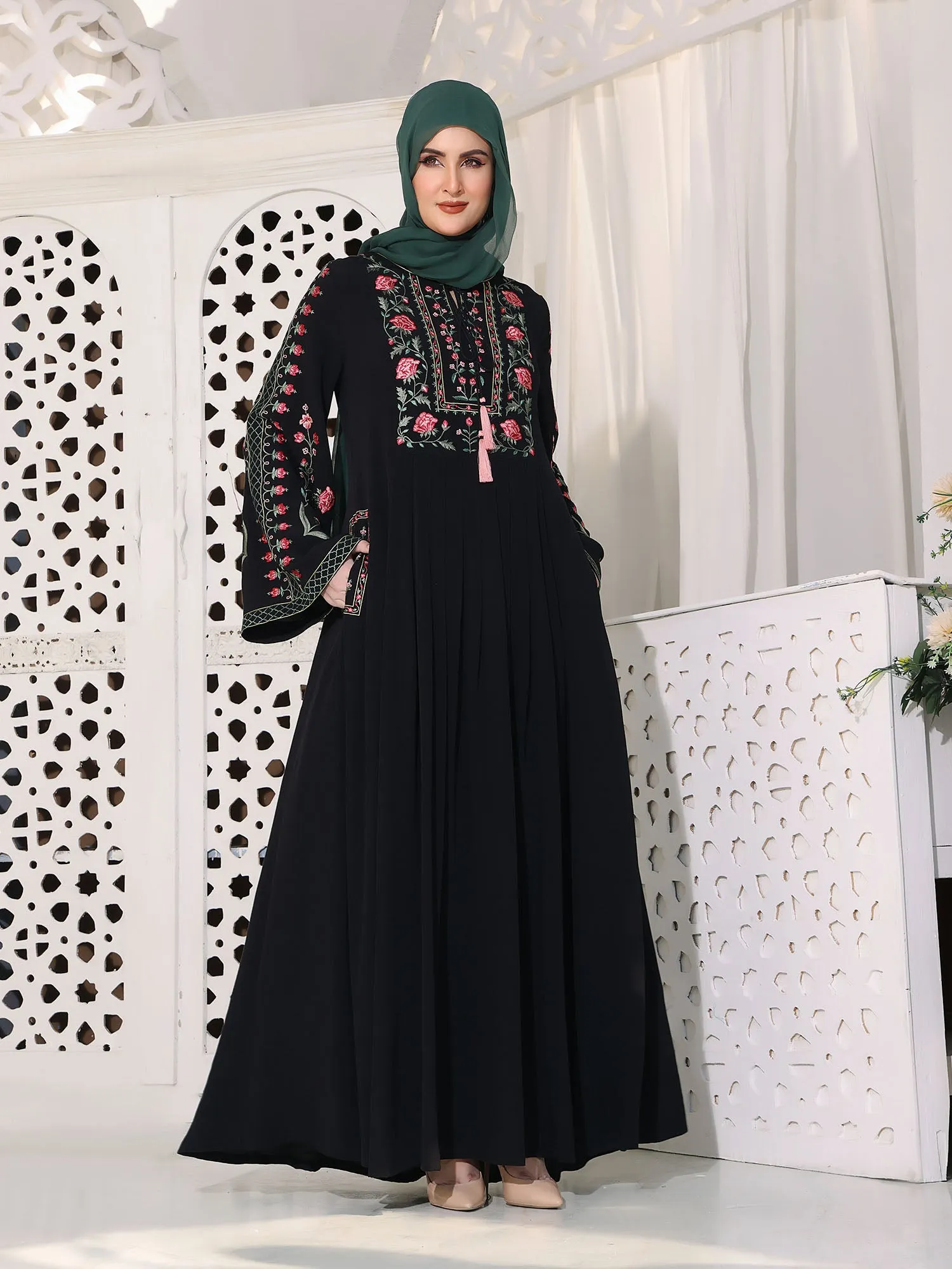 Abaya Nur Jahan Black