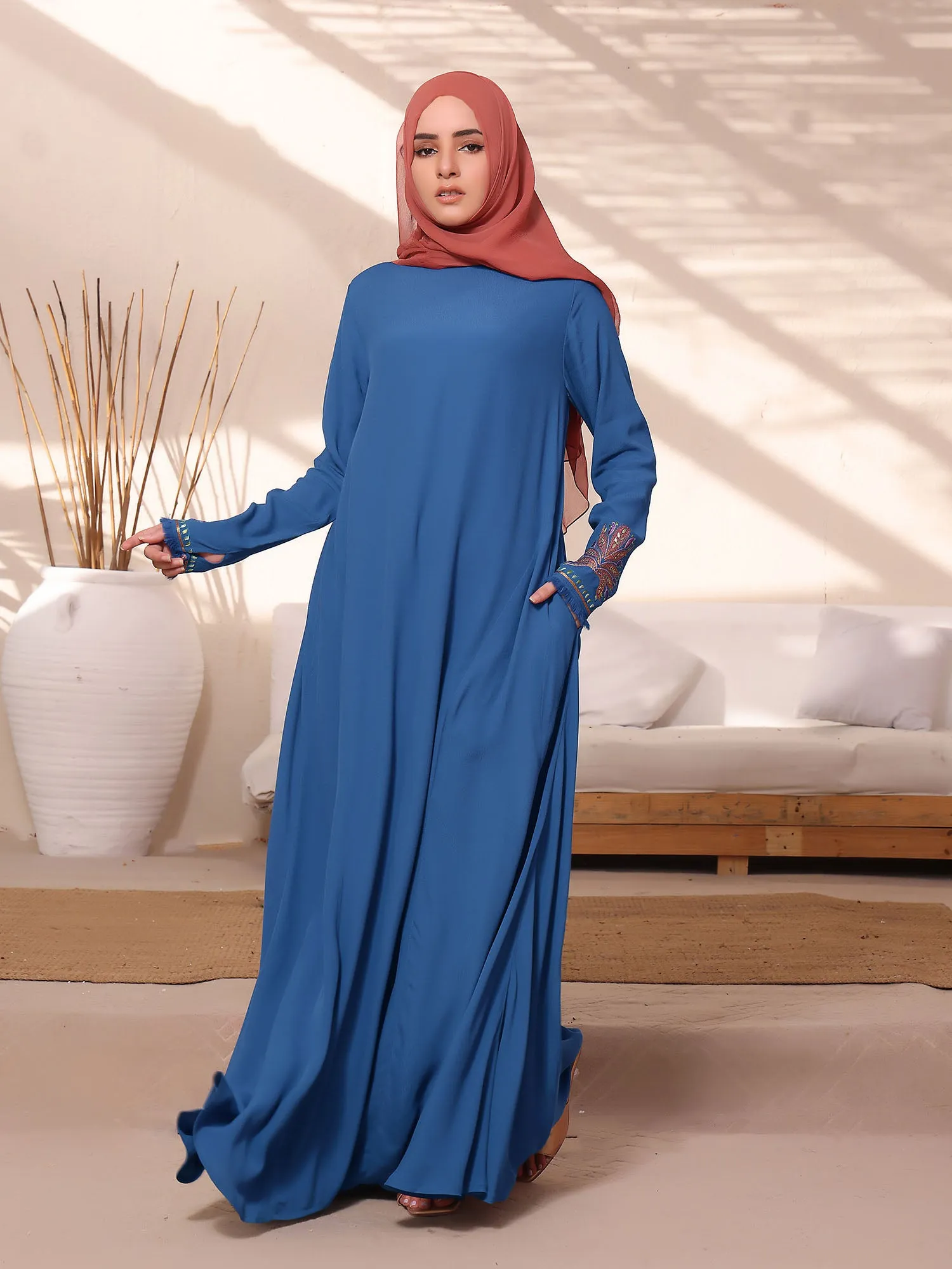 Abaya Shahtoosh