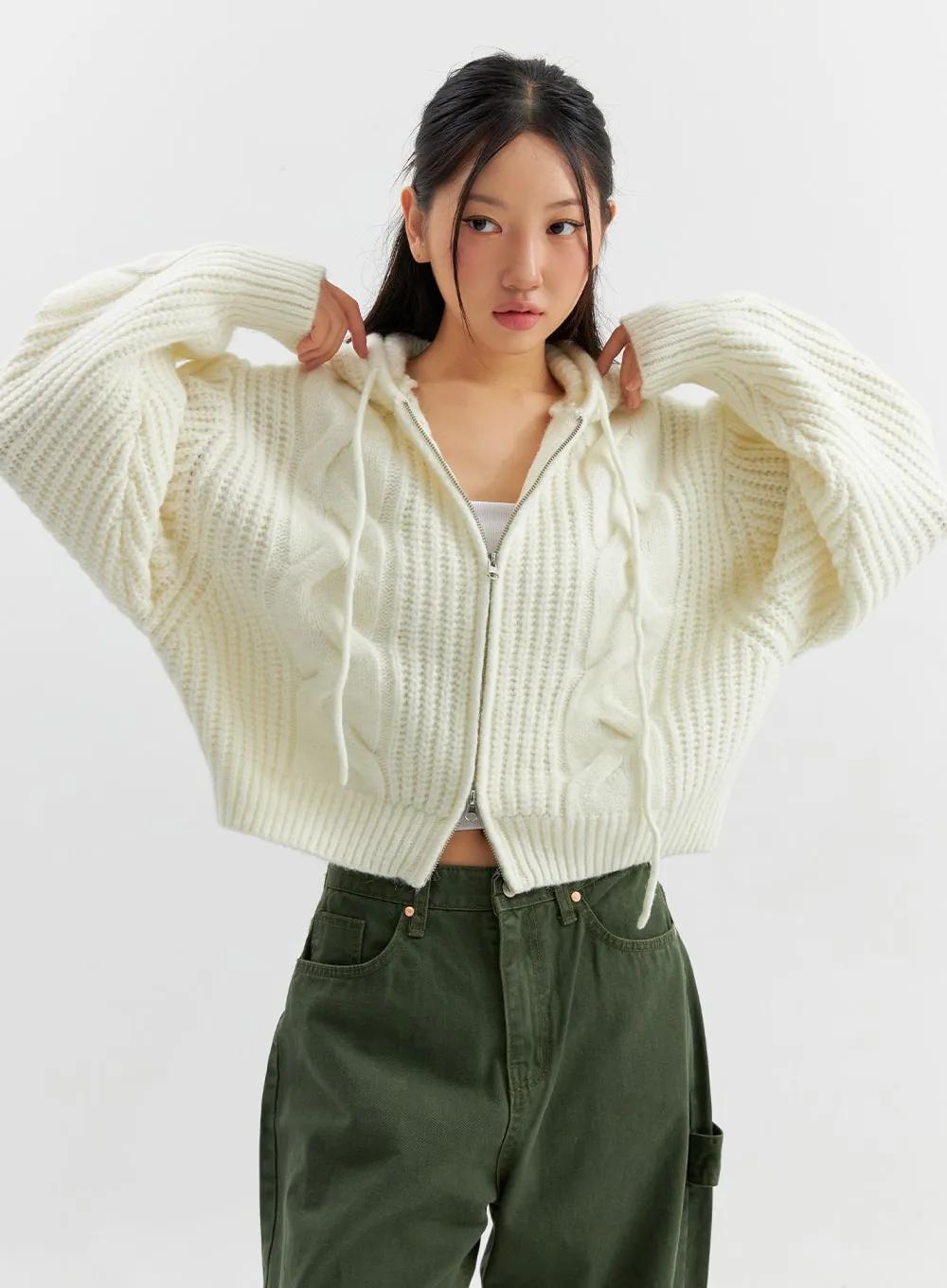 Cable Knit Hooded Zip Up Sweater CO306