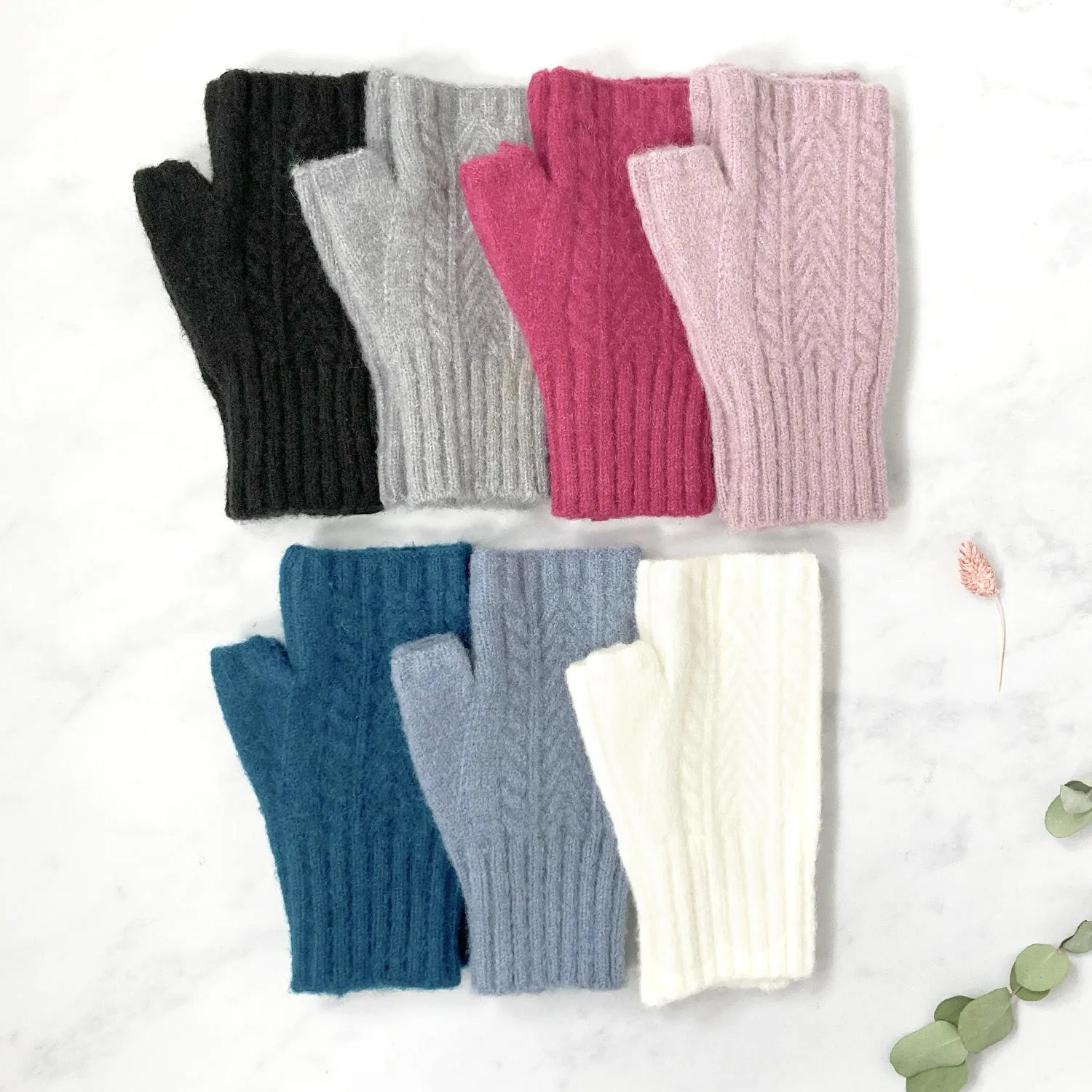 Cashmere Blend Cable Knit Wristwarmer Fingerless Gloves