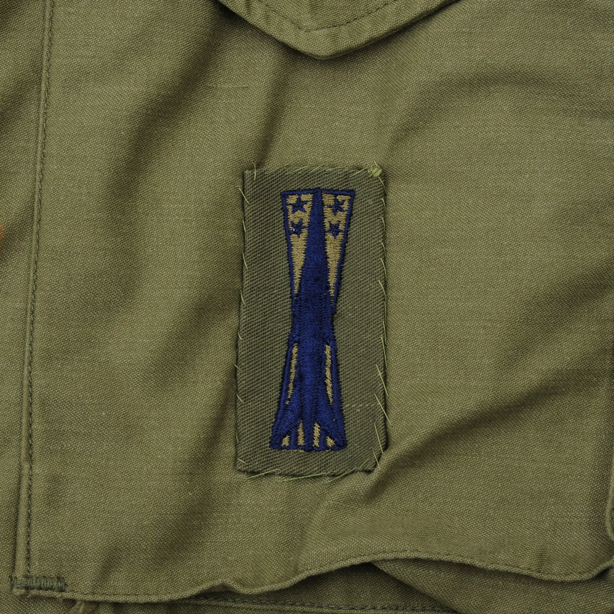 VINTAGE USAF US AIR FORCE M-1965 M65 1960S VIETNAM PATCHED FIELD JACKET SMALL LONG