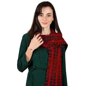 Yule Plaid Holiday Scarf Pattern | Uneek DK